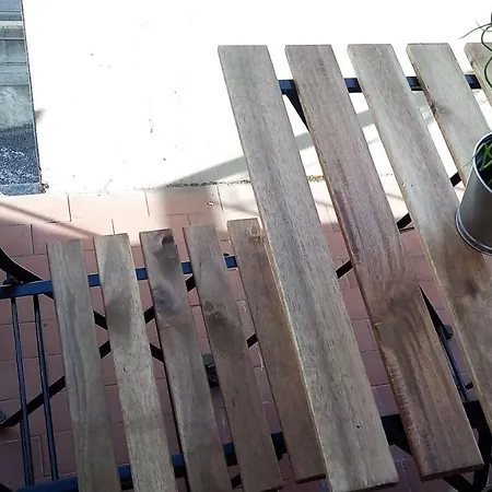 Lovely, Charming And Quiet In The Centre Air Conditioned And Free Private Garage 公寓 *