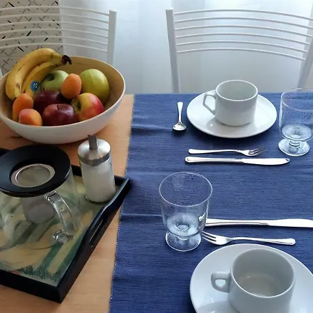 Lovely, Charming And Quiet In The Centre With Air Conditioning And Free Private Garage 科莫