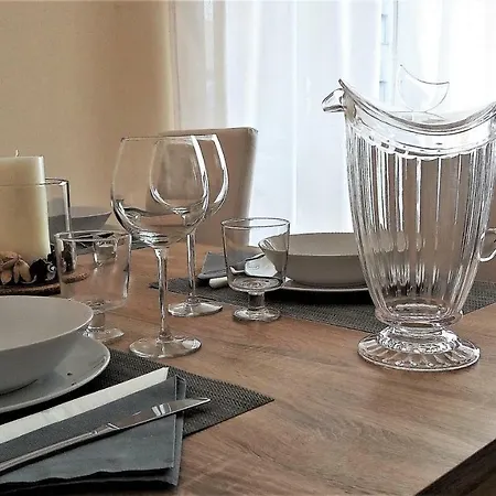 Lovely, Charming And Quiet In The Centre Air Conditioned And Free Private Garage Lejlighed Como