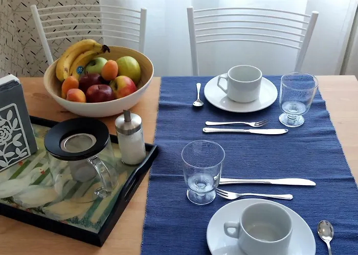 Lovely, Charming And Quiet In The Centre Air Conditioned And Free Private Garage Como