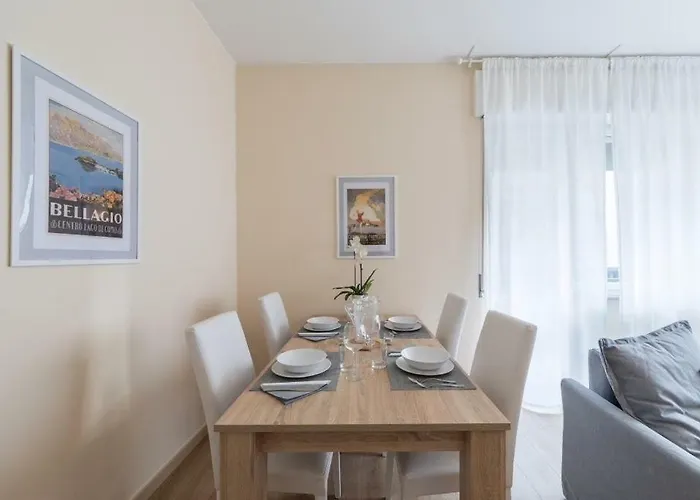 Apartmán Lovely, Charming And Quiet In The Centre Air Conditioned And Free Private Garage