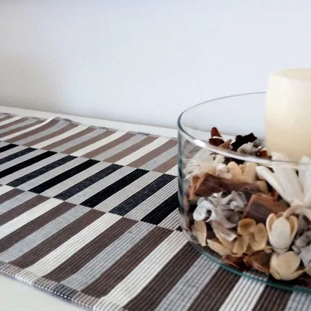 Lovely, Charming And Quiet In The Centre Air Conditioned And Free Private Garage コモ